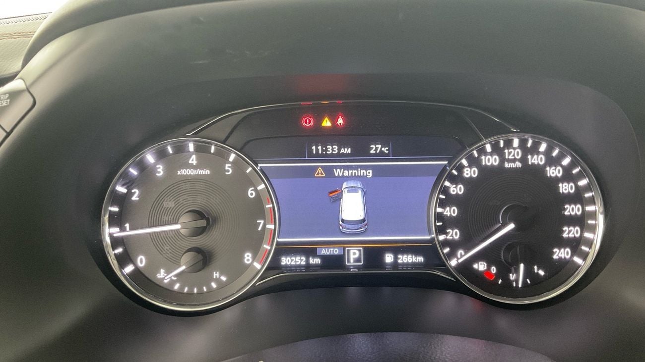 إنفينيتي QX80 5.6 SENSORY AUTO 4WD 8 SEATS | شامل الضمان | 0 ﺪﻔﻋﺓ ﺃﻮﻟﻯ