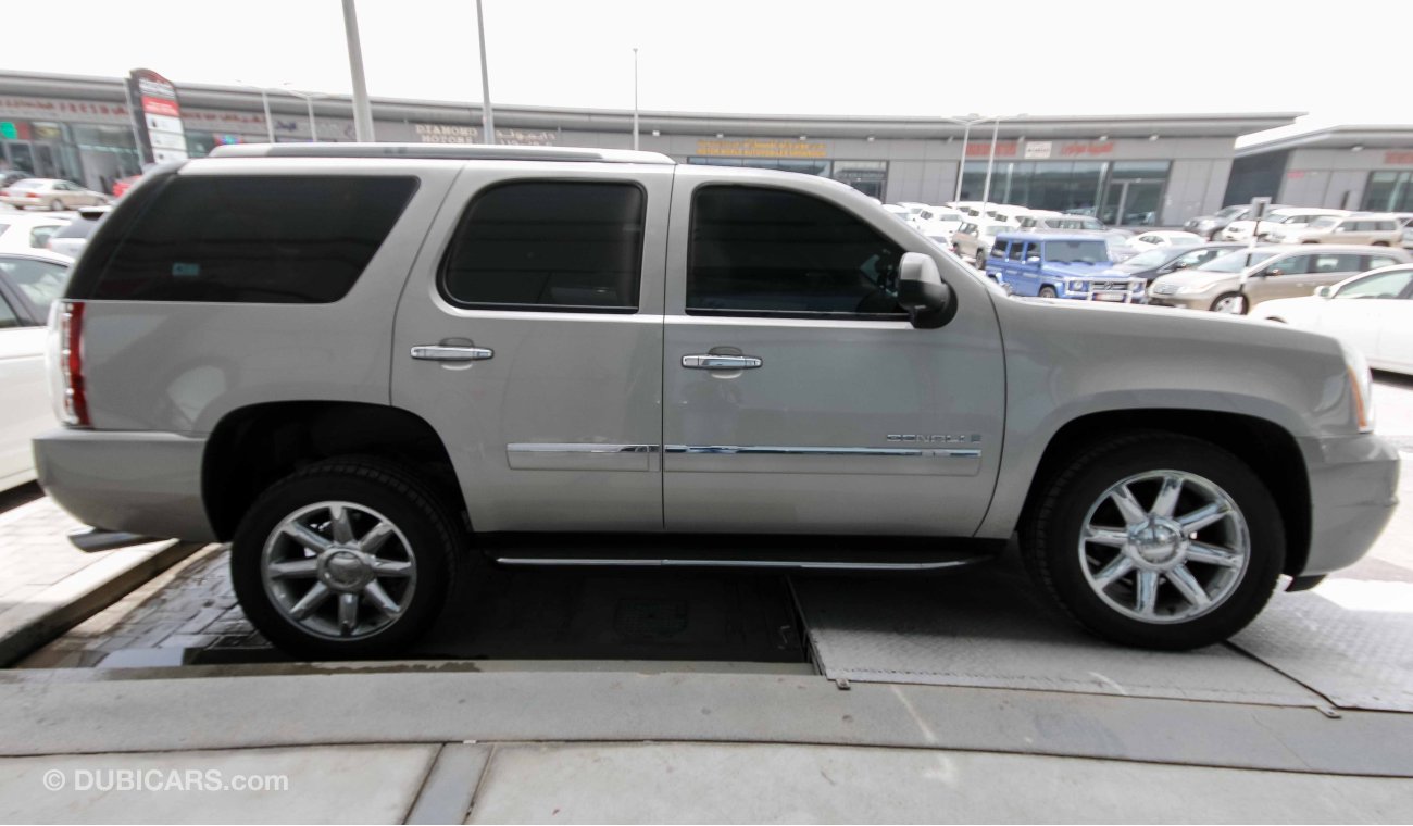 GMC Yukon Denali