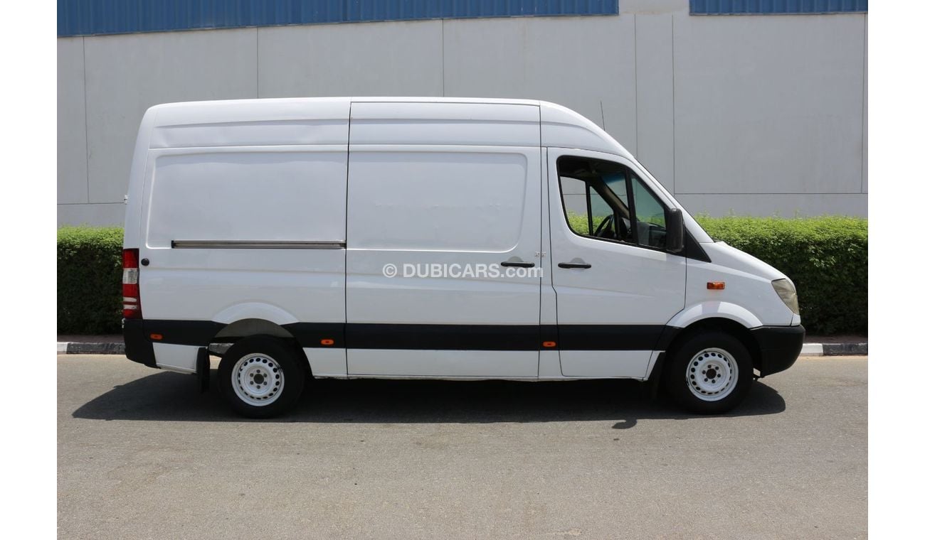 Mercedes-Benz Sprinter MERCEDES SPRINTER DELIVERY VAN DIESEL 2009