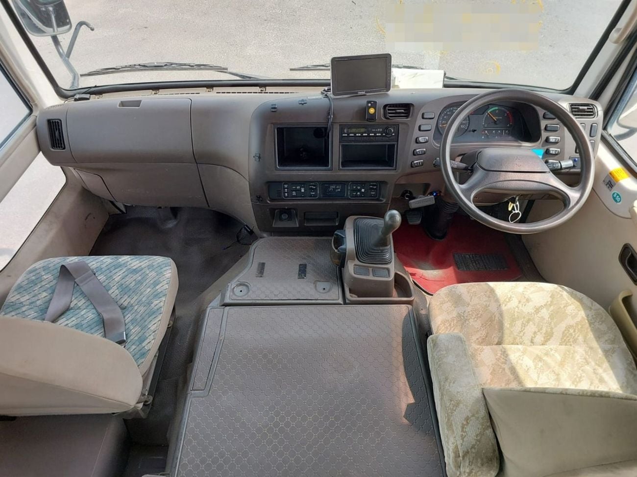 ميتسوبيشي روزا (RAMADAN OFFER) MITSUBISHI ROSA BUS RHD 2005 MODEL 4.9 L DIESEL MANUAL(PM400037)