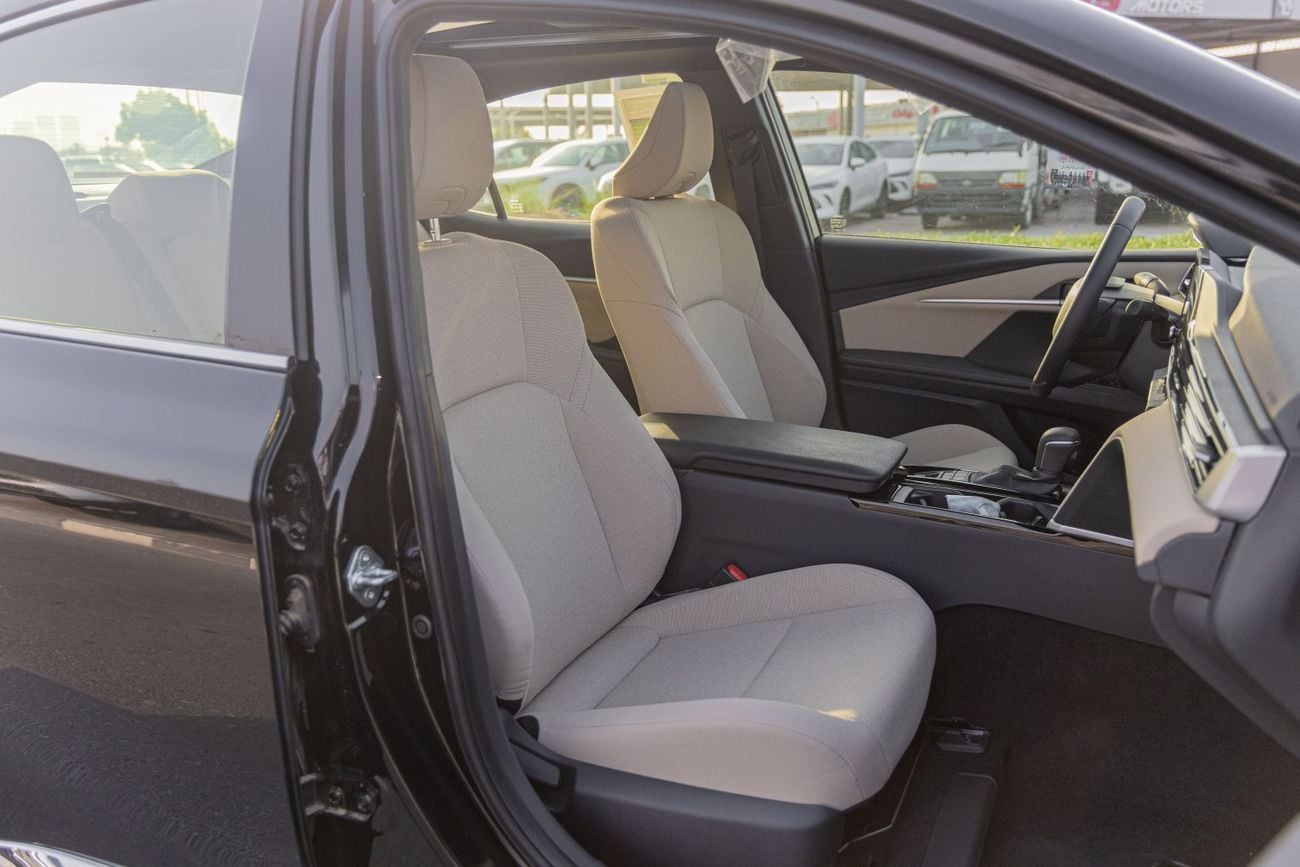 Toyota Camry Toyota Camry LE 2.5 L | Hybrid | Black | Panoramic Sunroof | 1 Electric Chair | 2026 GCC Specs