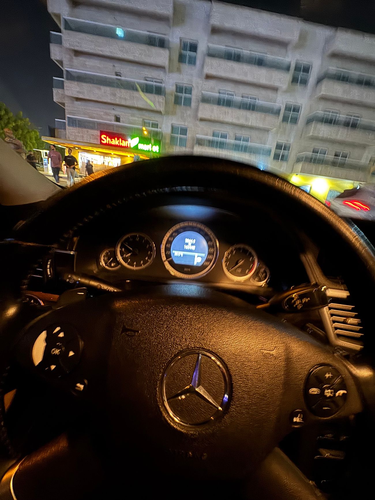 Mercedes-Benz E 350 2