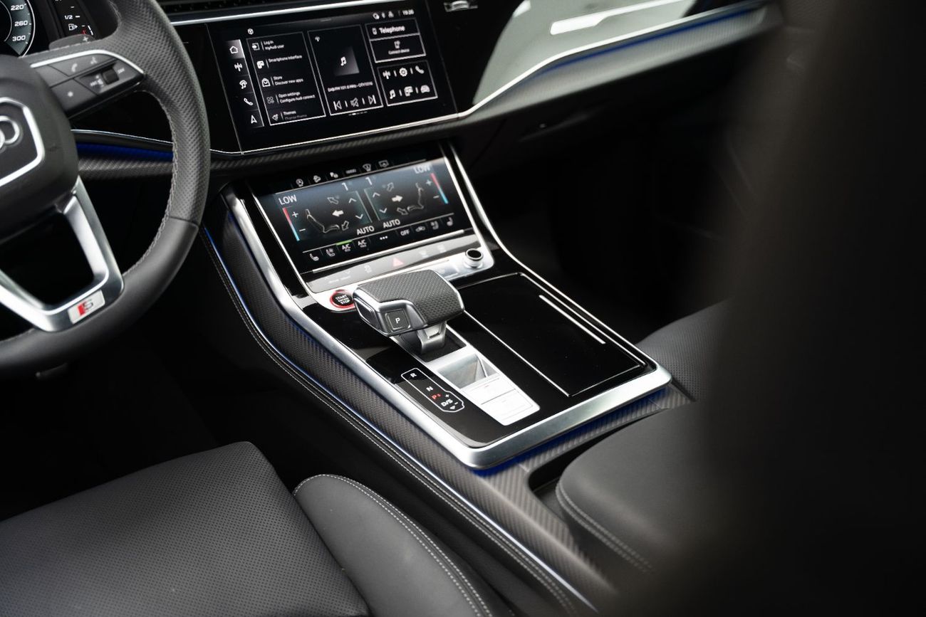 أودي SQ8 4.0 TFSI quattro (507 HP)