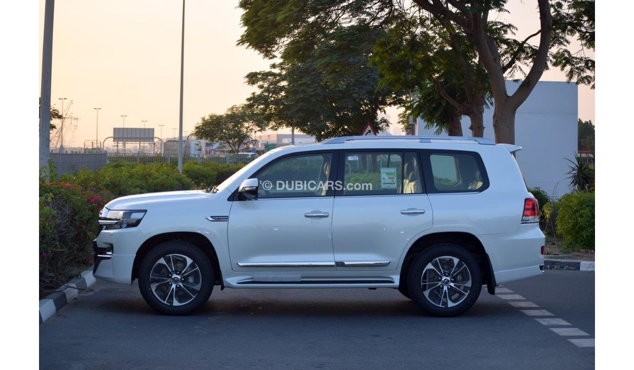 Toyota Land Cruiser 200 GXR V6 4.0L Petrol Grand Touring