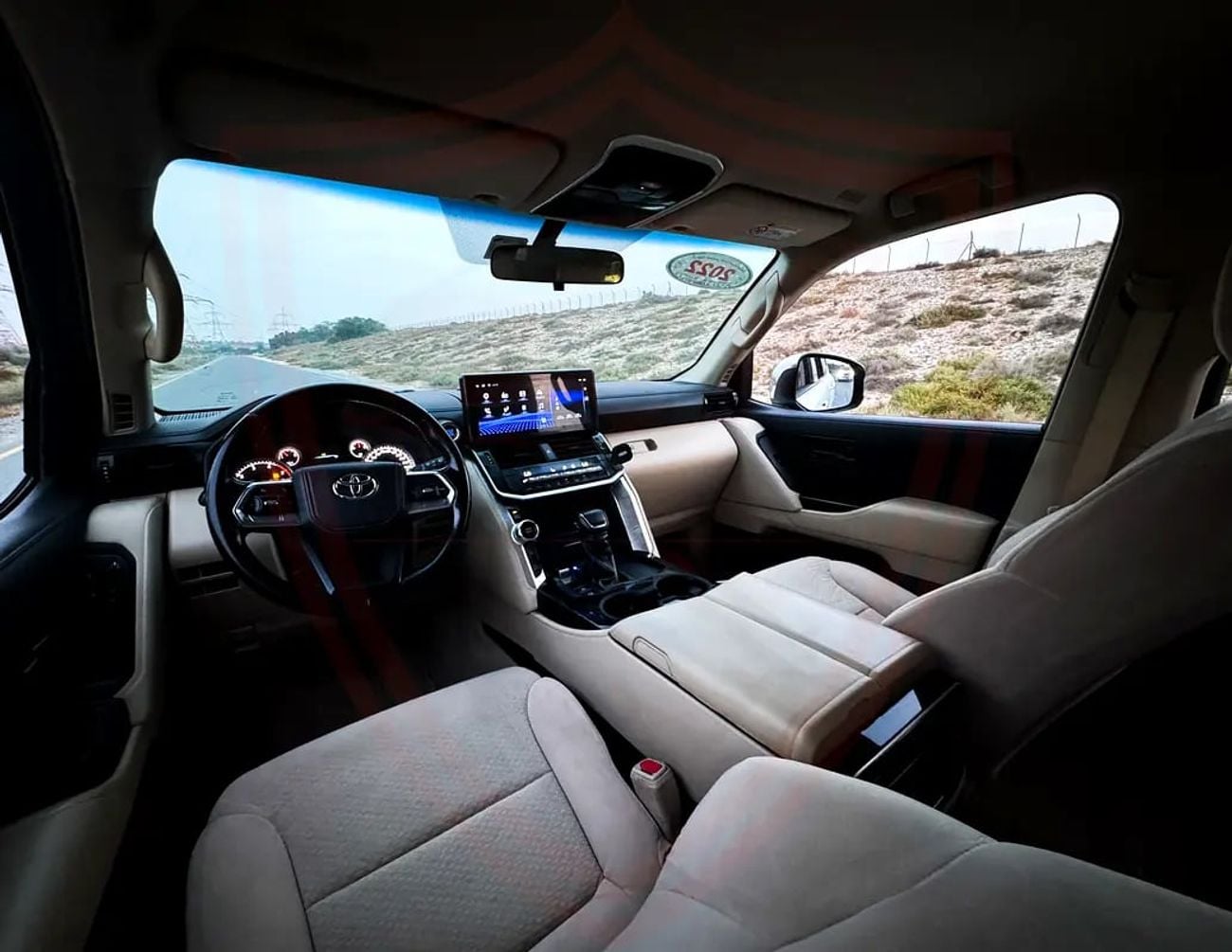 Toyota Land Cruiser GXR Diesel | 3.3L V6 | GCC Specs | Accident-Free | Excellent Condition | 30