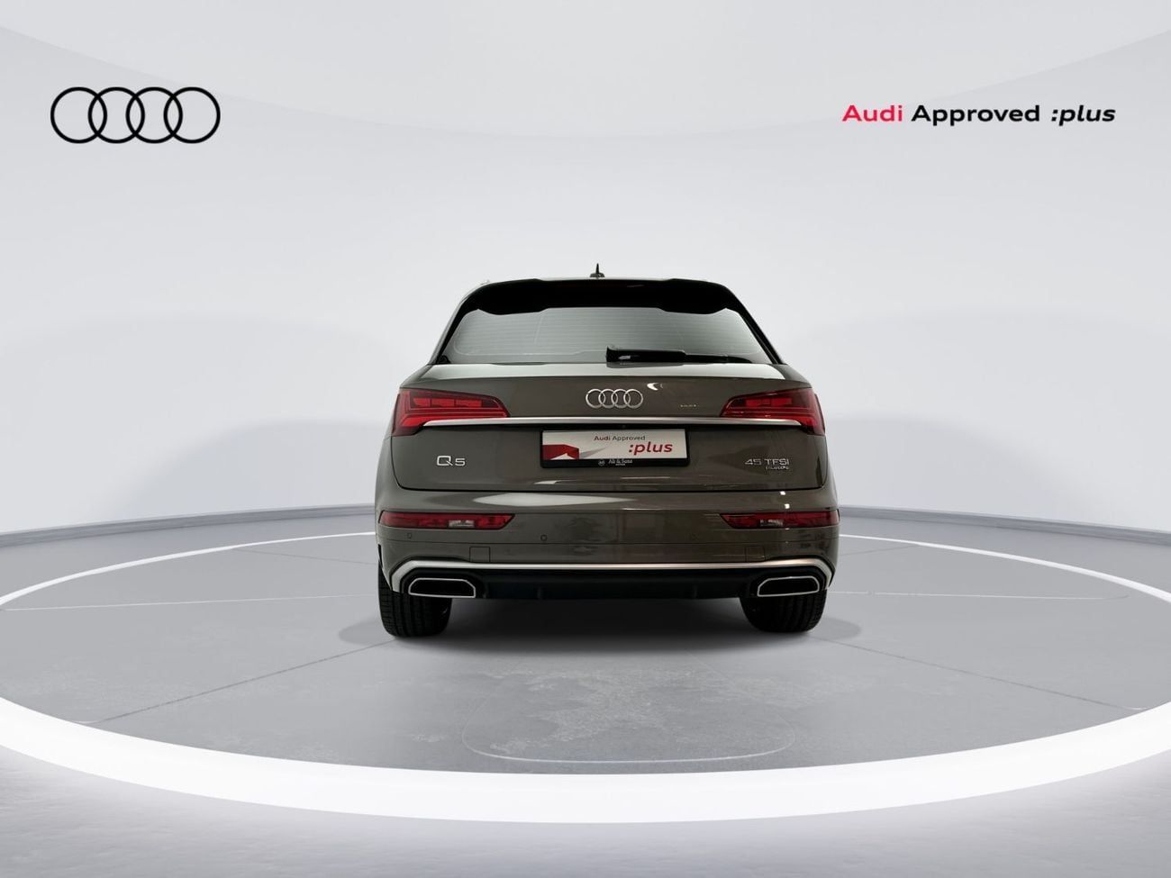 Audi Q5 45 TFSI Quattro Design 2.0L Q5 S line 45 TFSI quattro 249hp (Ref# 34372)