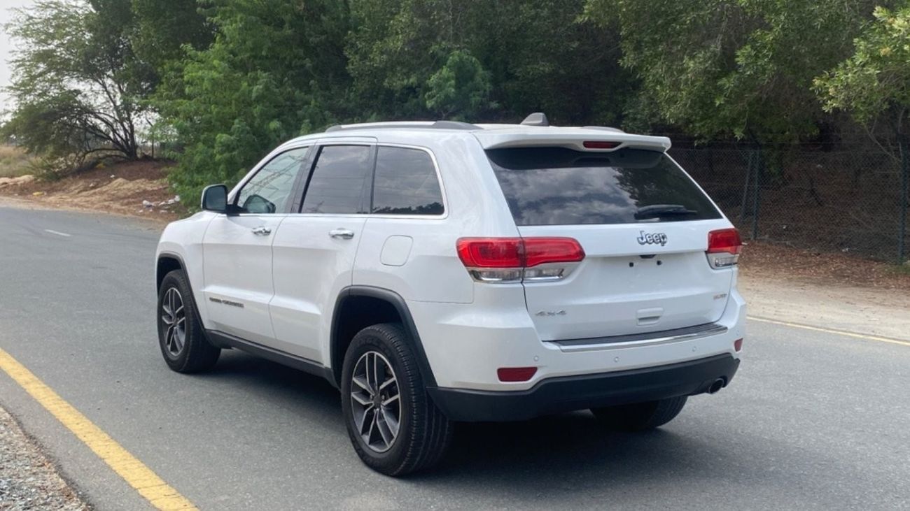 Jeep Grand Cherokee Limited 4X4 Drive