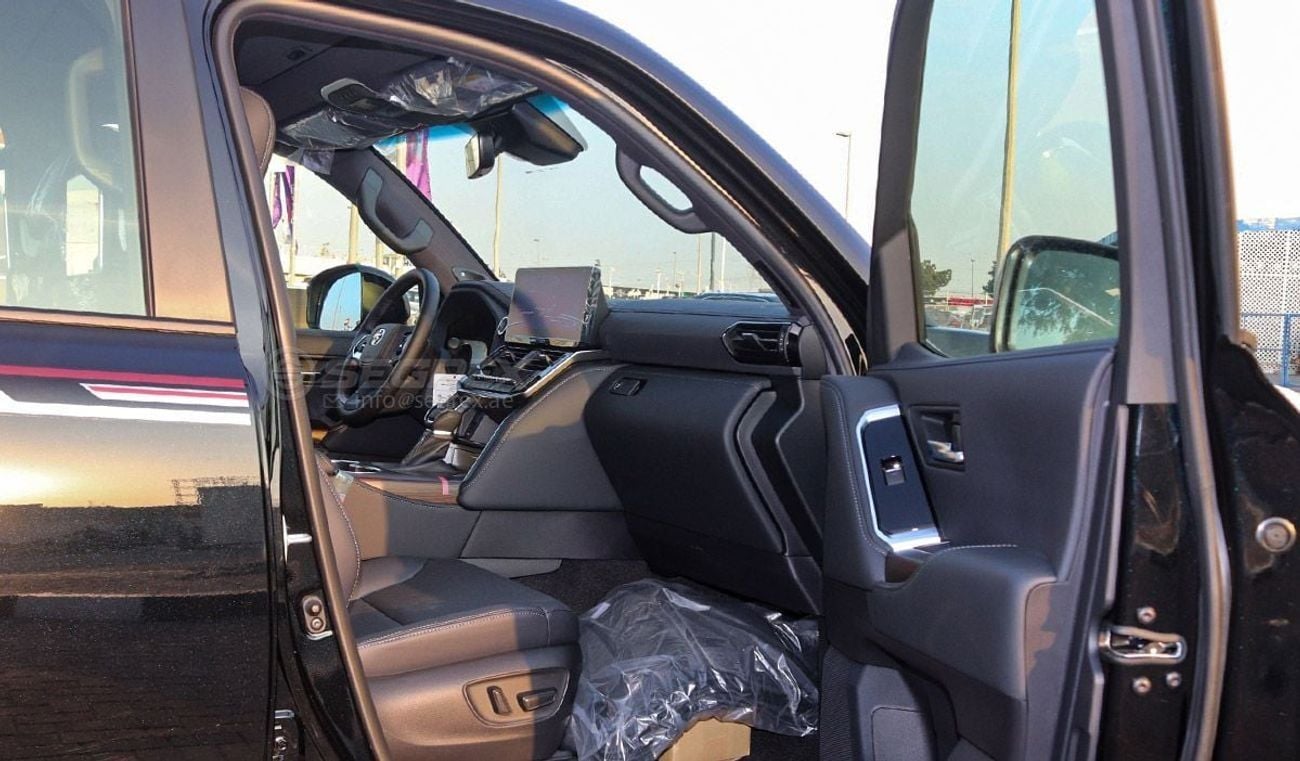 تويوتا لاند كروزر 2026 Model Toyota Land Cruiser (LC300) GXR, 3.5L Petrol 4WD 10A/T