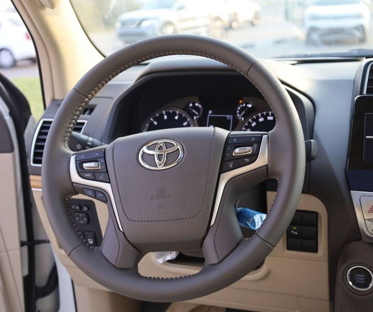 Toyota Prado TOYOTA_PRADO_VX1_4.0L_2023_FULL_OPTIONS