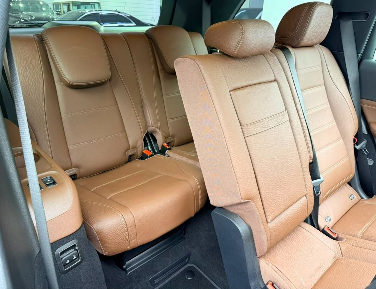 Mercedes Benz GLS450 4MATIC DARK SERIES 2026 Mercedes Benz GLS450 4MATIC Advance+, 2030 MB Warranty, Full MB Service History, 7 Seater, GCC