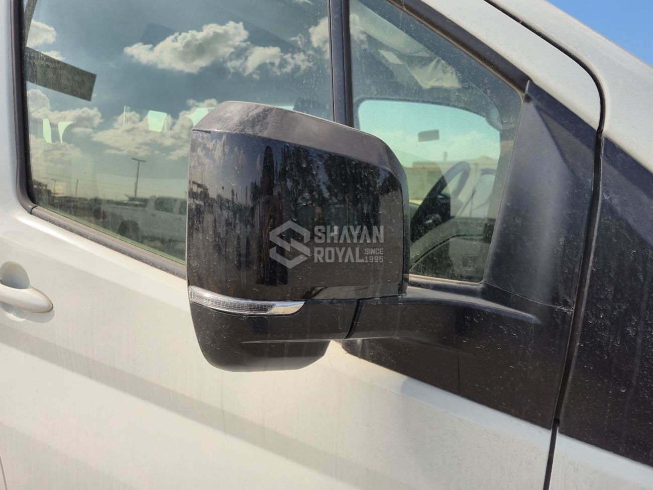 تويوتا هاياس 3.5L PETROL V6 GL AT 13-SEATS RWD 2026MY