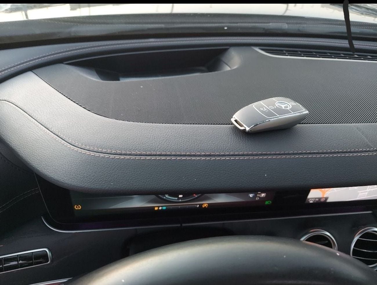 مرسيدس بنز E200 