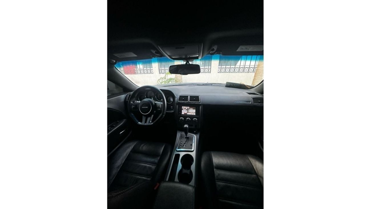 دودج تشالينجر R/T بلس