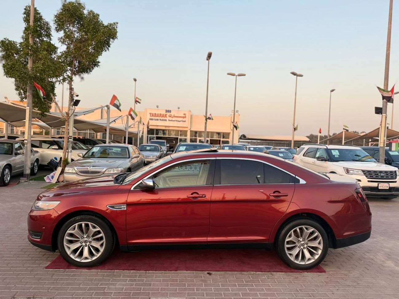 فورد توروس LOW Mileage  good comdtion