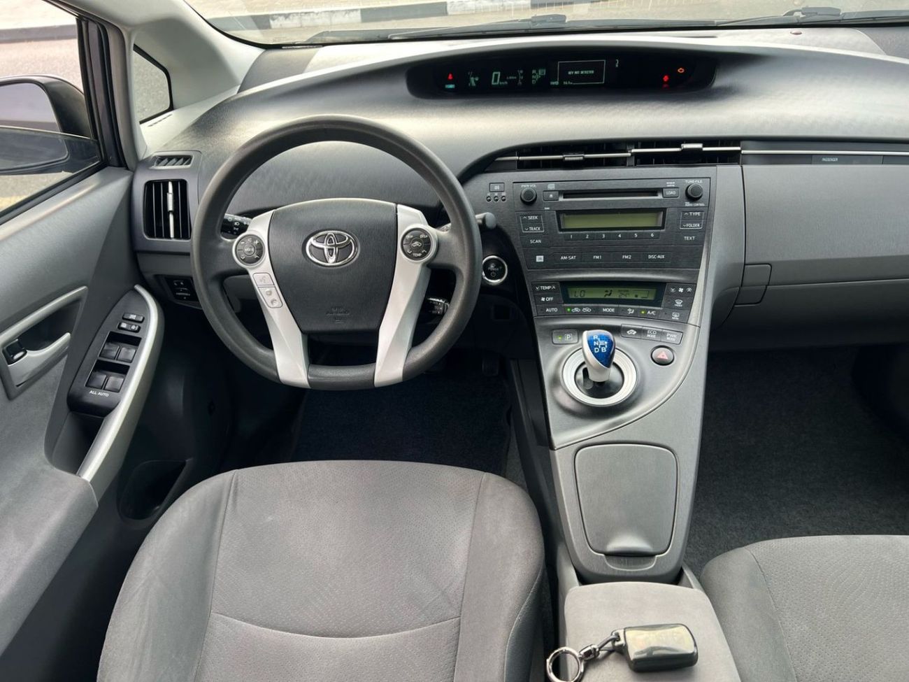 Toyota Prius 2010 Toyota Prius 1.8L Hybrid V4 - Accident Free - Canadian Spec