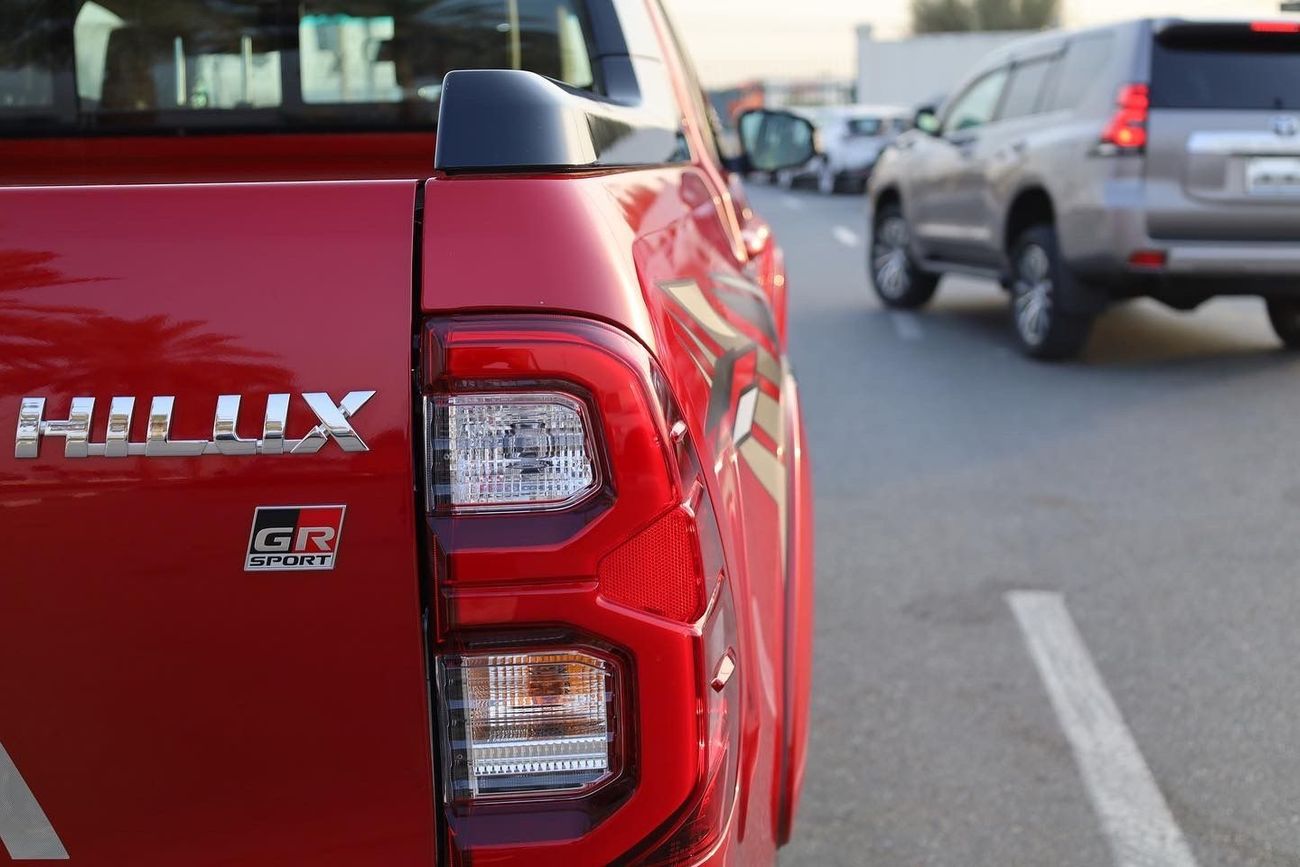 Toyota Hilux TOYOTA_HILUX_GR_4.0_2023_FULL_OPTIONS