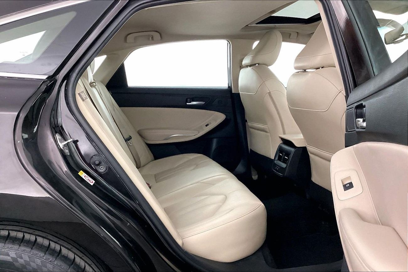 تويوتا افالون SE+ | Carnival Sale • UP TO AED 20,000 OFF | شامل الضمان | 0 ﺪﻔﻋﺓ ﺃﻮﻟﻯ