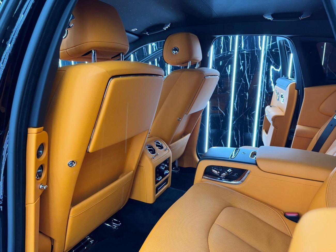 Rolls-Royce Ghost 2021 Rolls Royce Ghost, 2026 Rolls Royce Warranty + Service Pack, Very Low Kms, GCC