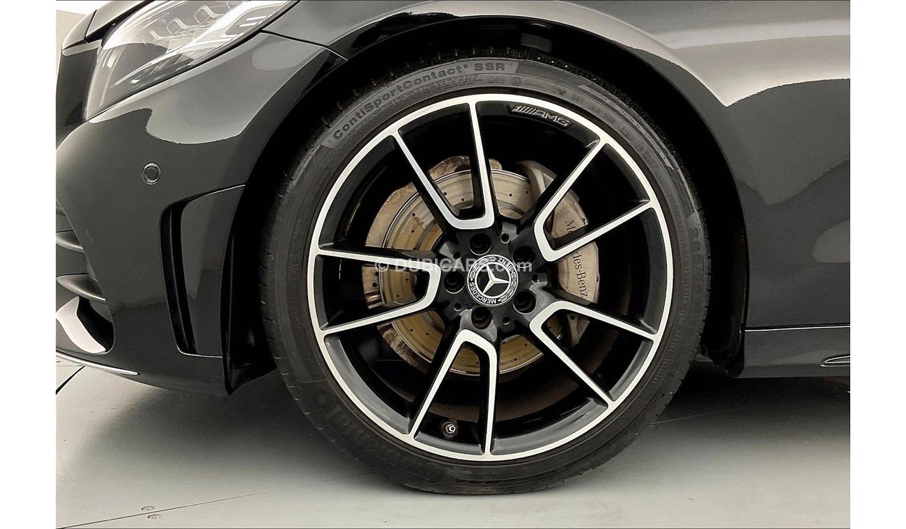 Mercedes-Benz C 200 Premium (AMG Line)