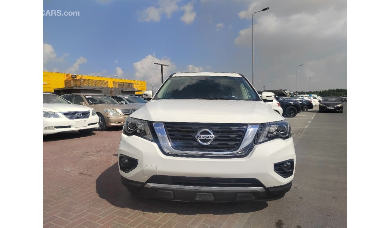 Nissan Pathfinder 2017