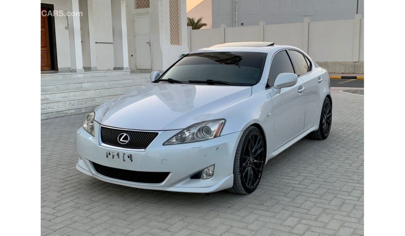 لكزس IS 300 LEXUS IS 300 | 2008 | GCC | V4| IN VERY GOOD CONDITION