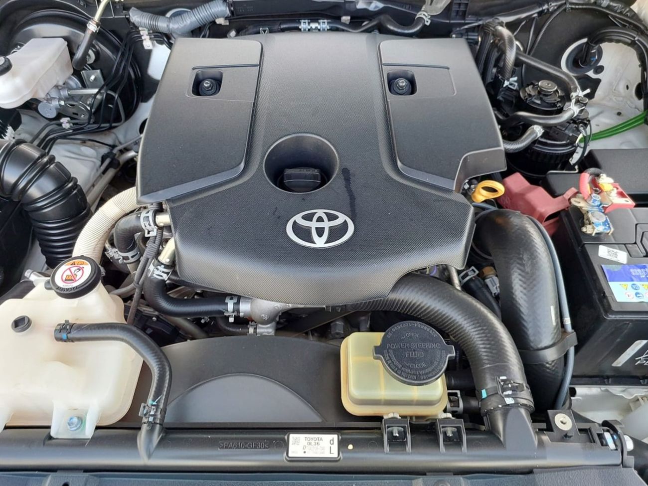 Toyota Hilux TOYOTA HILUX PICK UP RHD 2019 MODEL 2.8 L DIESEL AUTOMATIC(PM21706)