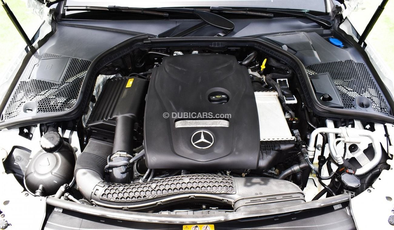 Mercedes-Benz C 300 Coupe 4Matic