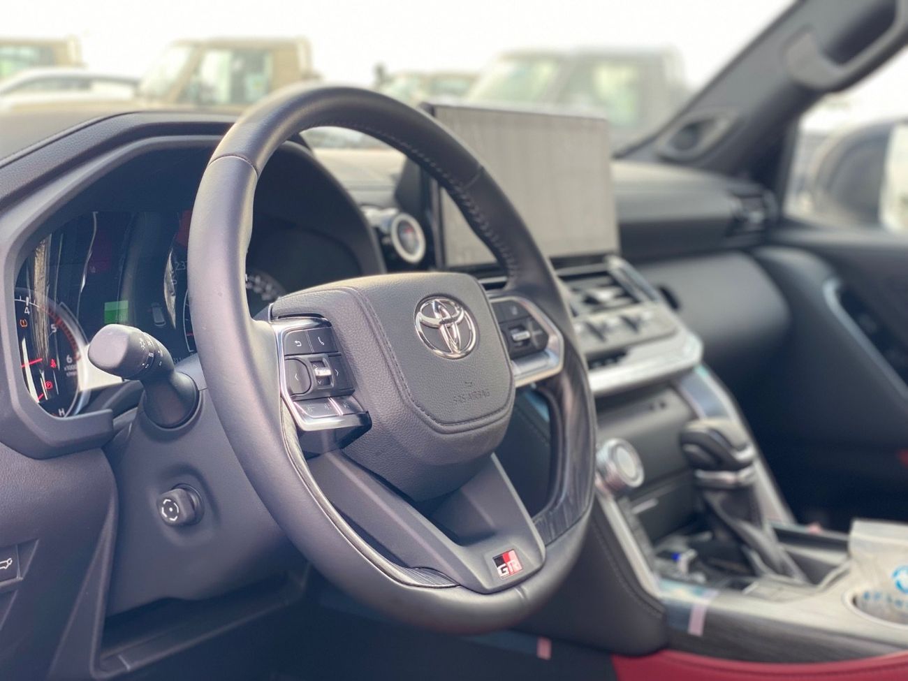 تويوتا لاند كروزر GR-S 3.3L