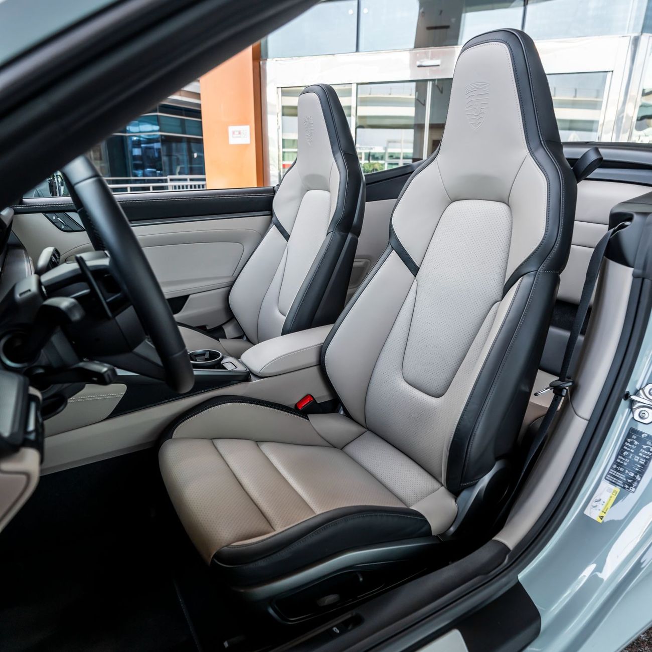 Porsche 911 Carrera 4 3.0L (444 HP) Convertible 2025 PORSCHE CARRERA CABRIOLET DONE ONLY 600KM