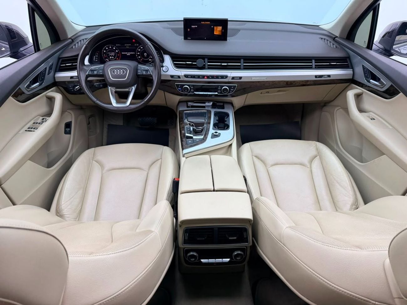 Audi Q7 55 TFSI 2019 Audi Q7 55 TFSI Quattro, Full Service History, Fully Loaded, Excellent Condition, GCC