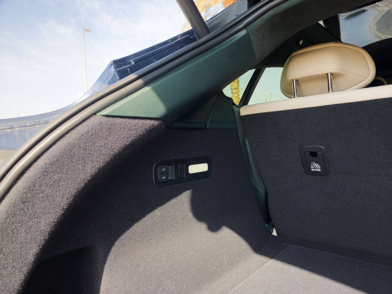 شاومى YU7 Xiaomi  Max YU7 2025 - With Master Account - Panorama - 21" Alloy Wheels - EVS Warranty