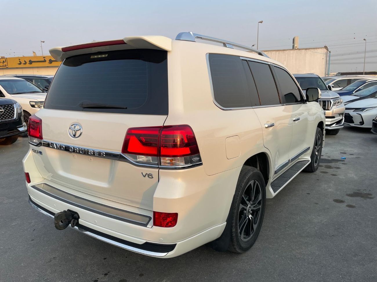 Toyota Land Cruiser GXR+ 4.0L