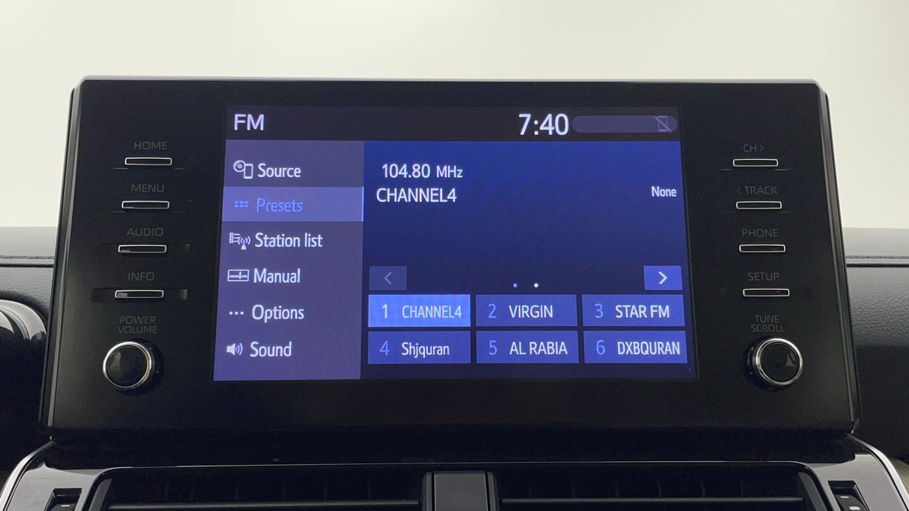تويوتا لاند كروزر GXR 4 | بدون دفعة مقدمة | اختبار القيادة في المنزل