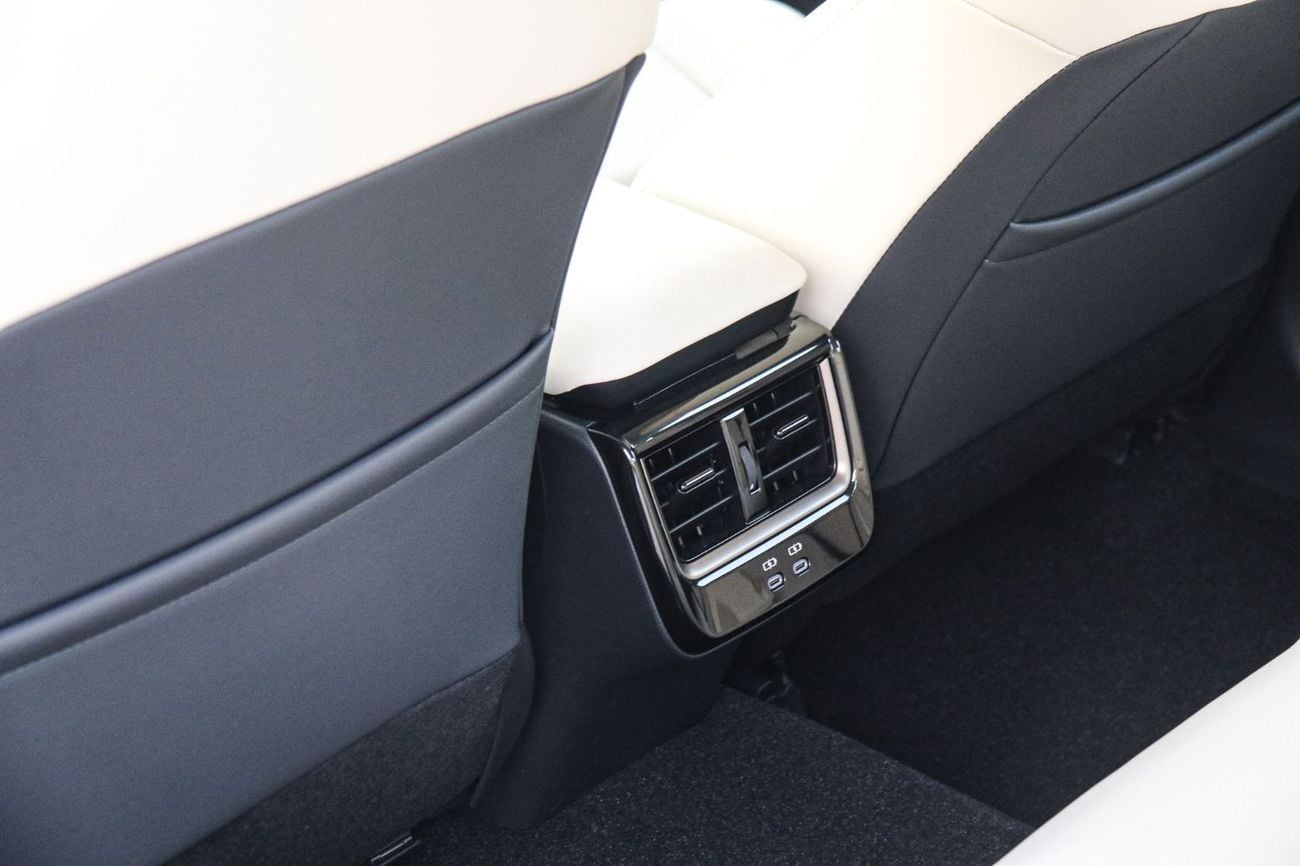 Toyota Crown Toyota Crown Hybrid 2026 | Best Export Price