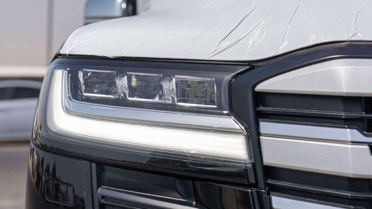 تويوتا لاند كروزر LC300 VX 4.0\(LHD)