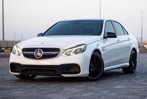 مرسيدس بنز E 63 AMG S مرسيدس أي 63 AMG 2015 المطلوب 90.000 درهم  الممشى 137.000 كم  مواصفات خليجيه فل اوبشن رقم 1 ، بانو