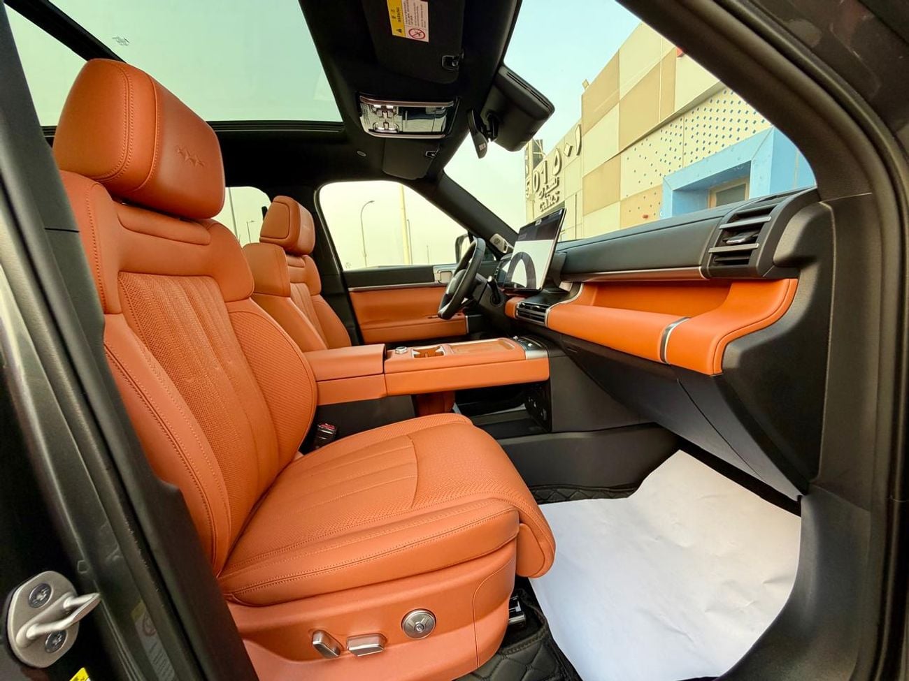BYD Leopard 7 STD  (NON GCC) BYD Leopard 7 2026 – Ultra 4wd 190km (Full Option) | Plug-in Hybrid (2510/-Monthly)