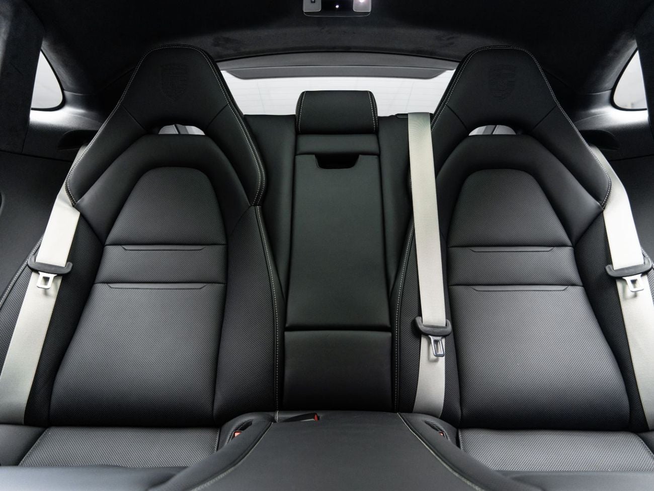 Porsche Panamera 4S E- HYBRID BUY NOW, PAY 2027 | THE BLACKLINE STANDARD | 1 Year Blackline Warranty, GCC, Low KMs, High Spec
