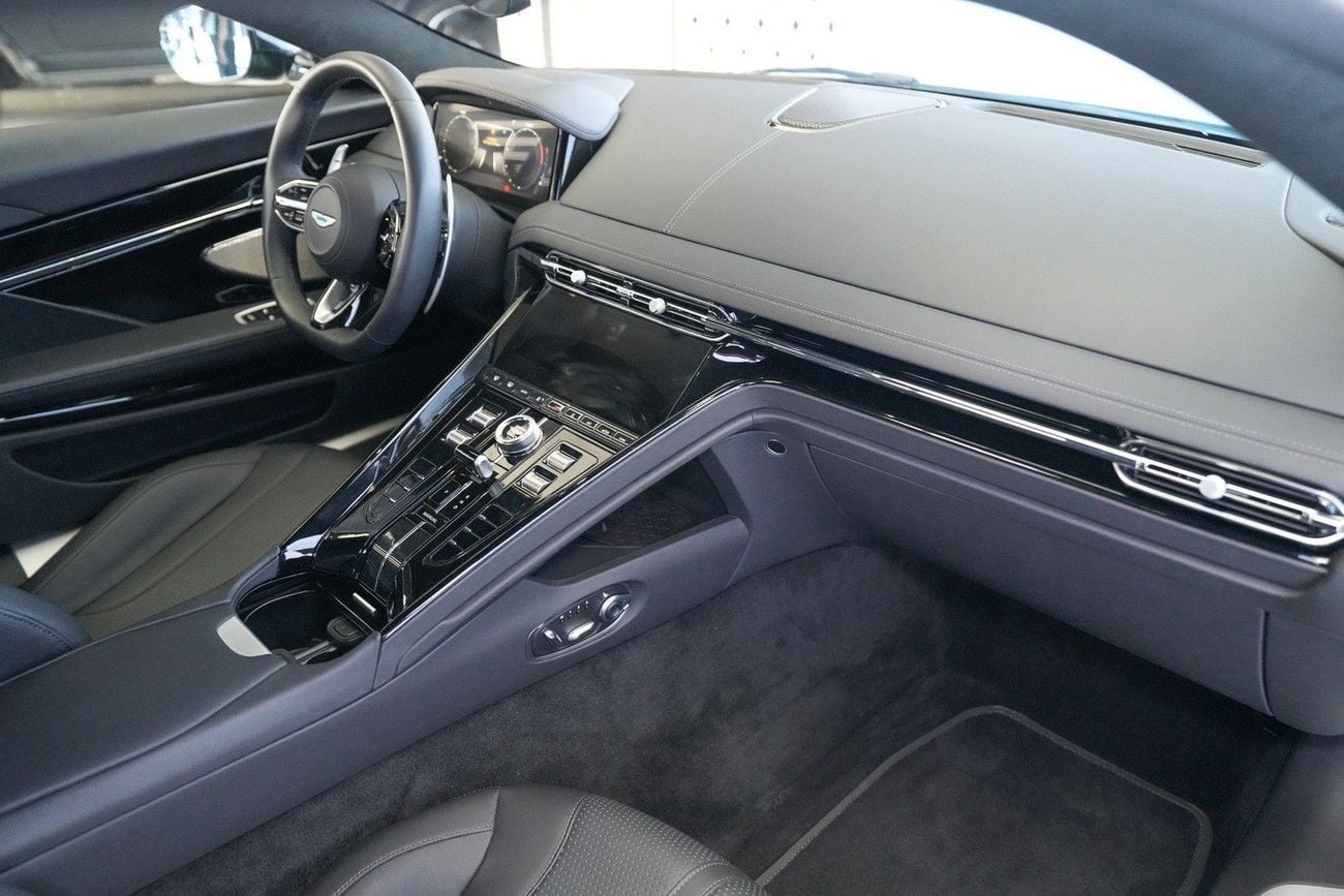 Aston Martin DB12 STD