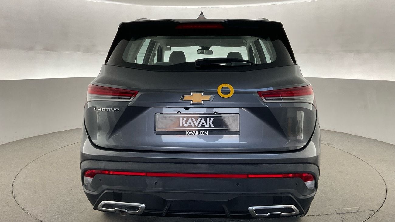 Chevrolet Captiva LS | upto AED 20,000 Ramadan Discount | Guaranteed Warranty | 0 Down Payment