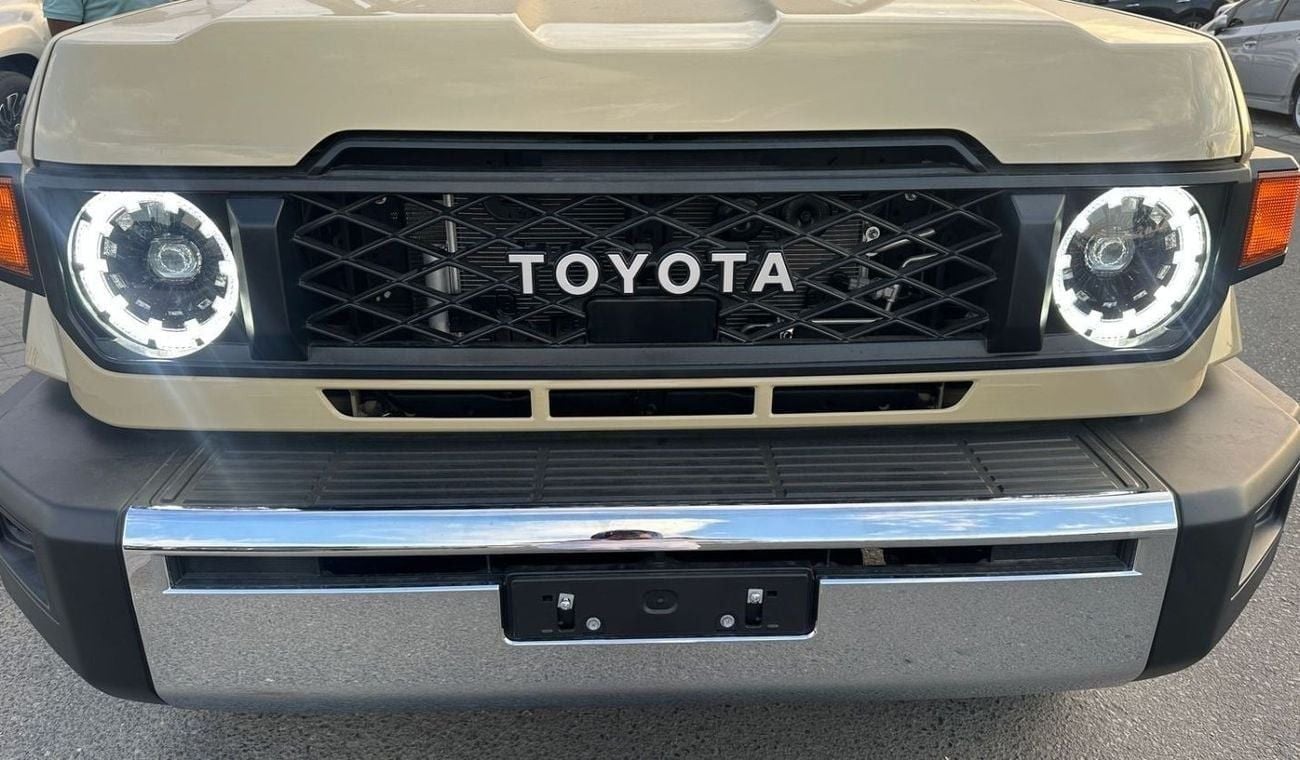 Toyota Land Cruiser 70 RHD DIESEL 2.8 Auto turbo  AUTO