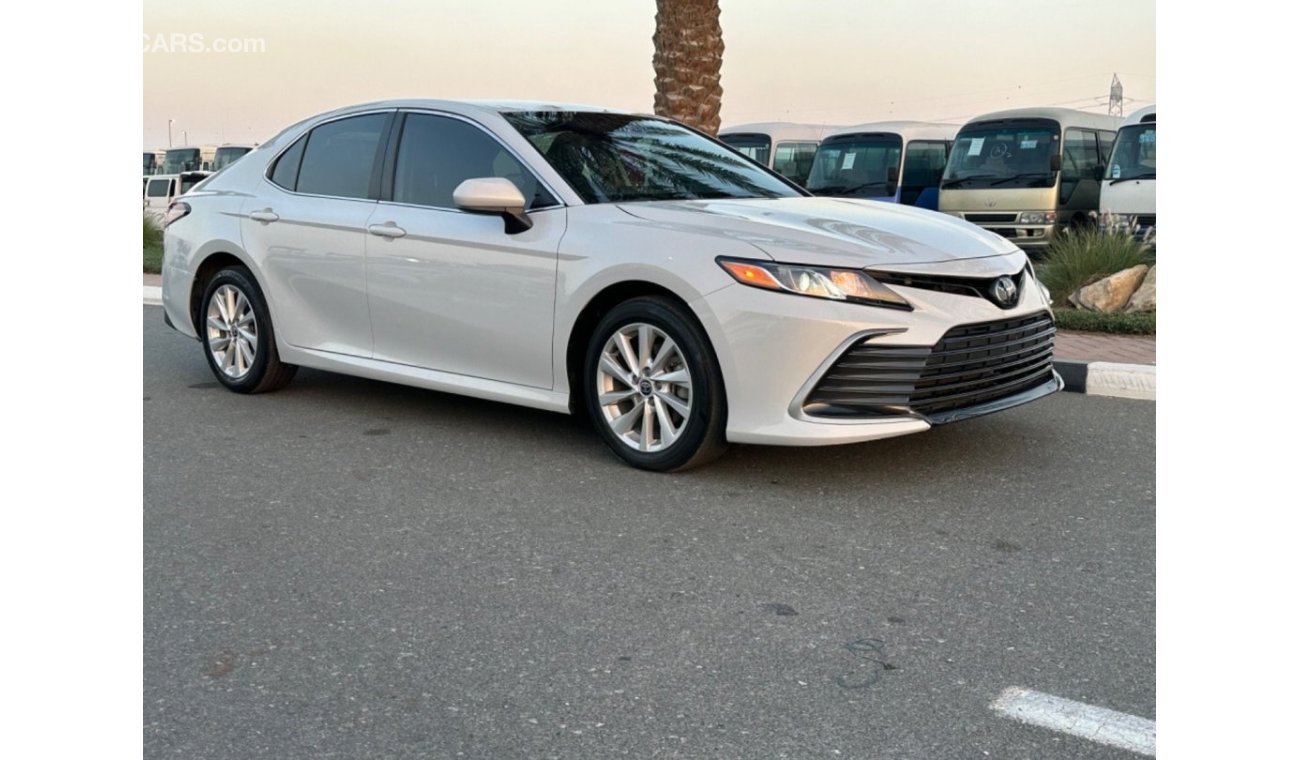 Toyota Camry LE Camry 2022