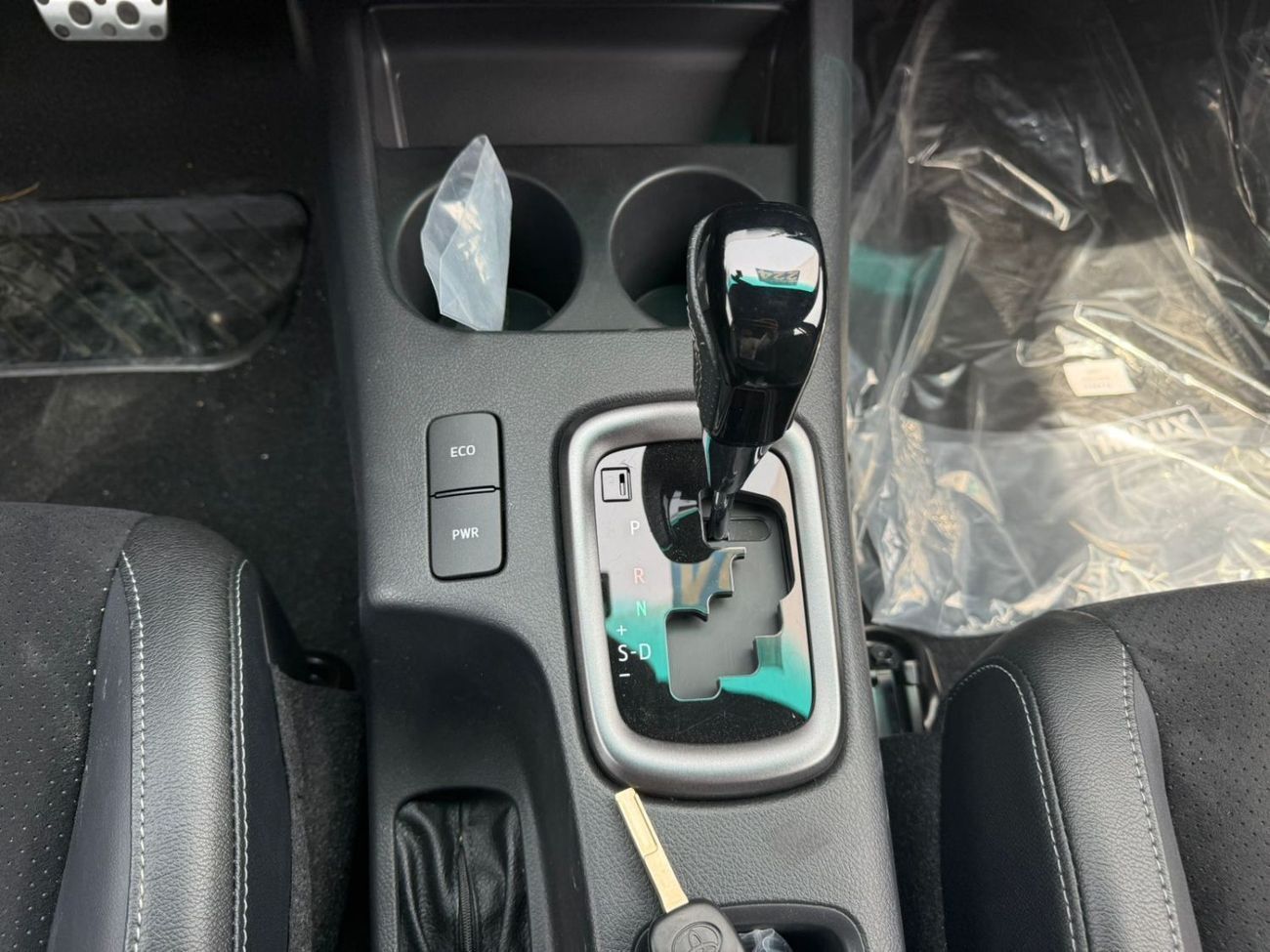 Toyota Hilux EXPORT ONLY - Toyota Hilux GR sport 2026