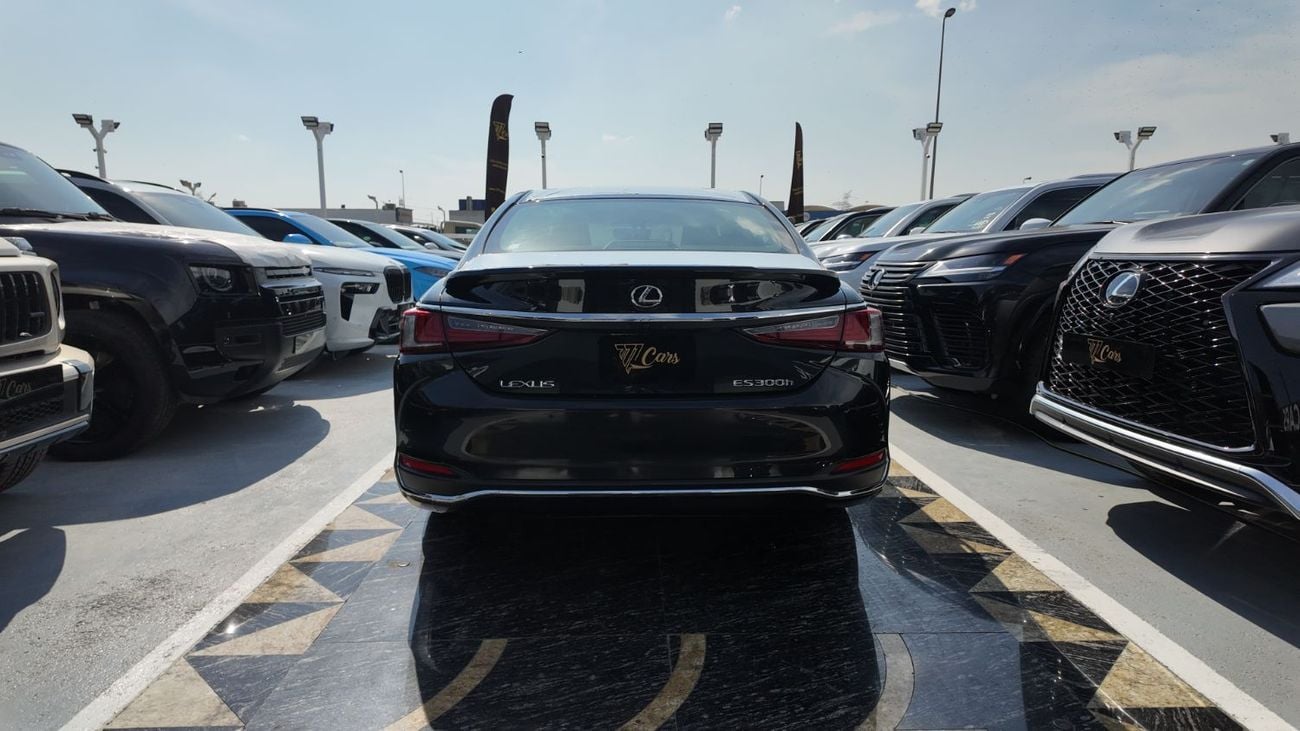 Lexus ES300h LEXUS ES 300H 2.5 Sedan FWD 2025