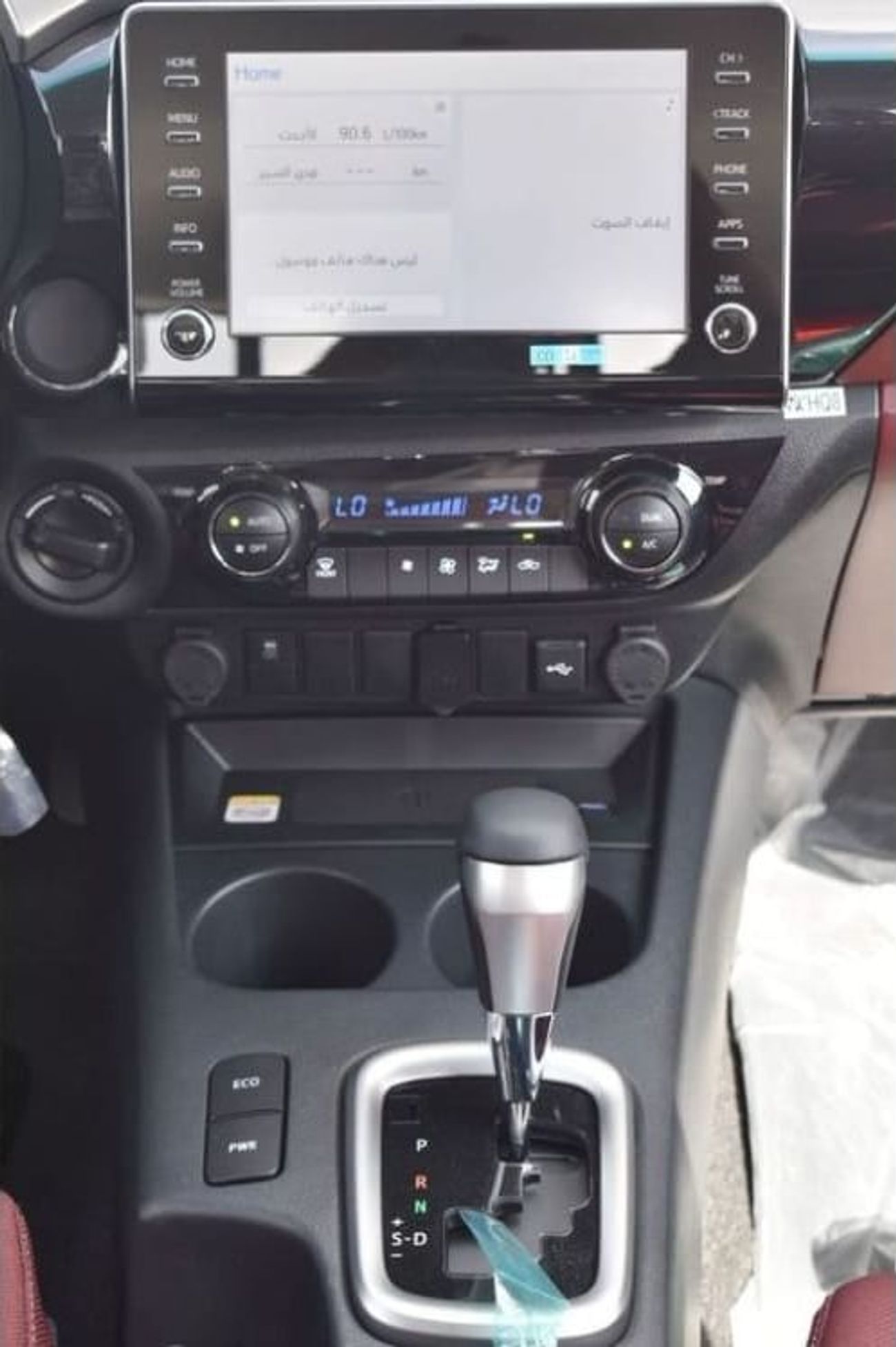 Toyota Hilux Toyota hilux 2.7L A/T petrol MY2025 for export only