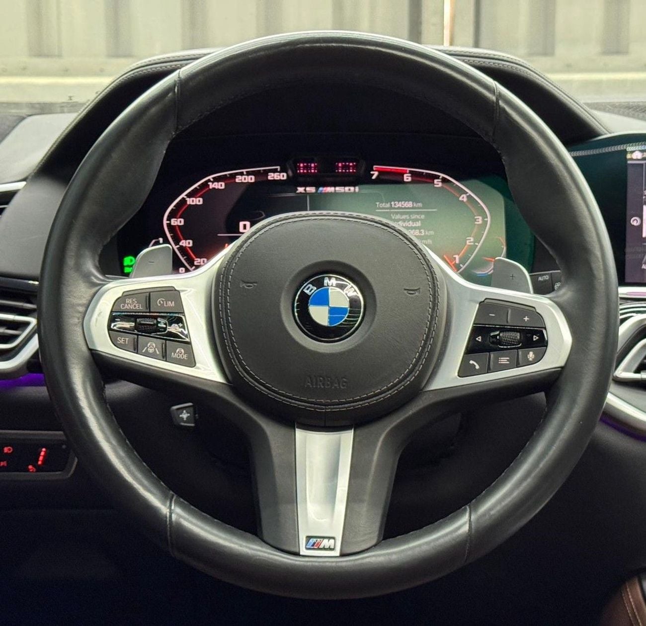 بي أم دبليو X5 M50i 4.4L