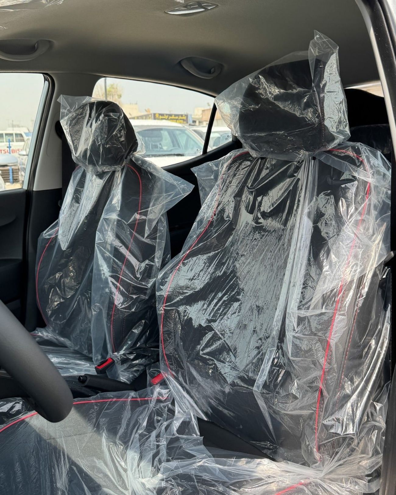 هيونداي جراند i10 GRAND I10 (HATCHBACK ) 1.2L SILVER COLOR - BASIC