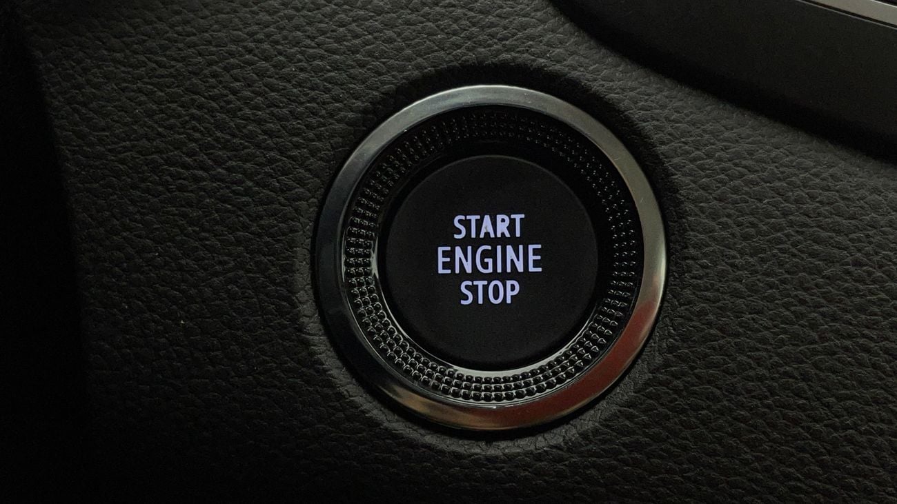 رينو ميجان LE 1.6 | بدون دفعة مقدمة | اختبار القيادة في المنزل