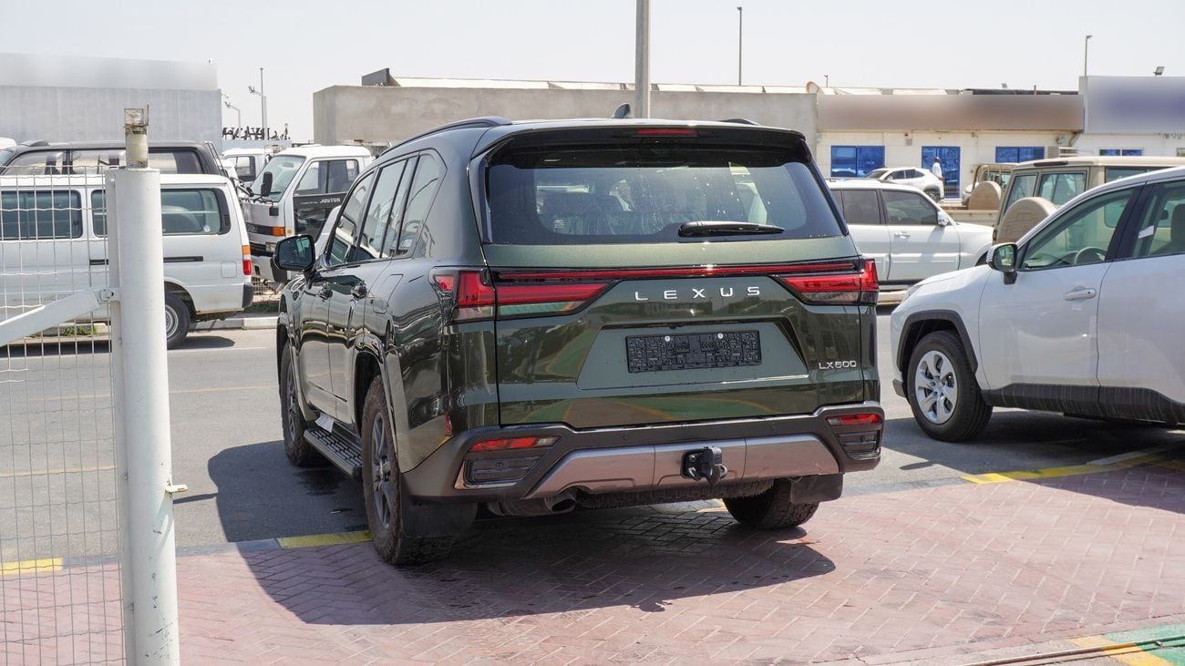 Lexus LX600 OVERTRAIL 3.5L V6