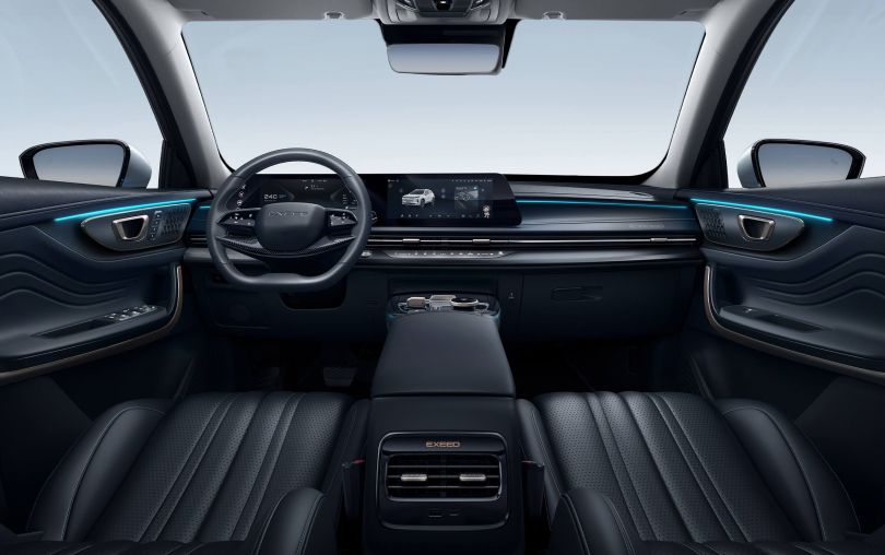 Exeed LX interior - Cockpit